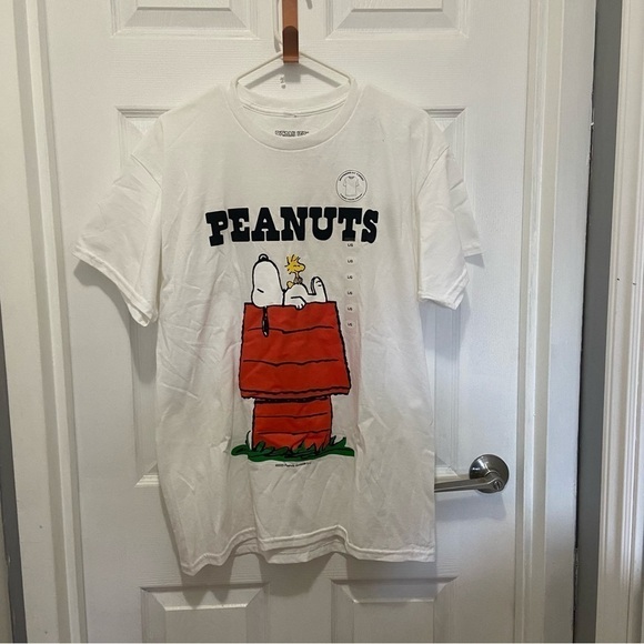 Licensed Snoopy Tee - Picture 2 of 6